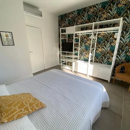 Vittoria Apartment